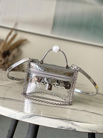 LV Ski Vanity Chain Pouch Silver Monogram Embossed Canvas M26097 - 19x11.5x6.5cm