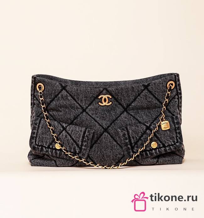 Chanel Maxi Flapbag Washed Denim & Gold Tone Metal Black - 45x27x10cm - 1