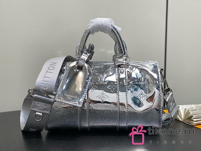 LV Ski Keepall Bandouliere 25 Silver Monogram Embossed Canvas M26903 - 25x15x11cm - 1