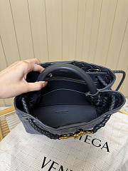 Bottega Veneta Small Andiamo Intrecciato Suede Graphite - 25x20x10cm - 2