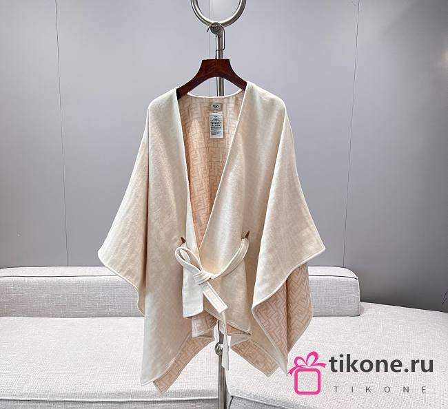 Fendi Poncho Camilia Colour Wool Cashmere And Silk Poncho - 1