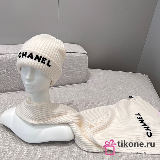 Chanel Combo Scarf/Beanie Cashmere White - 1