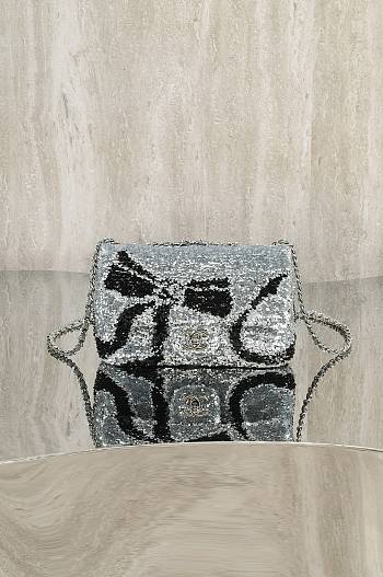 Chanel Flap Bag Sequins & Silver Tone Metal Silver Black - 20x14x8cm
