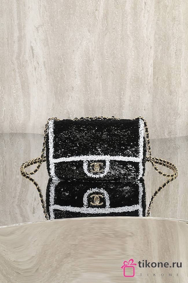 Chanel Flap Bag Sequins & Gold Tone Metal Black & White - 21x14x8cm - 1
