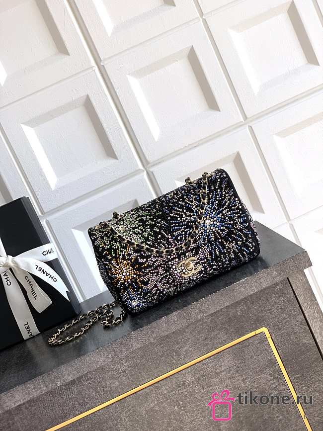 Chanel Evening Bag Strass & Gold Tone Metal Black & Multicolour - 21x13x8cm - 1