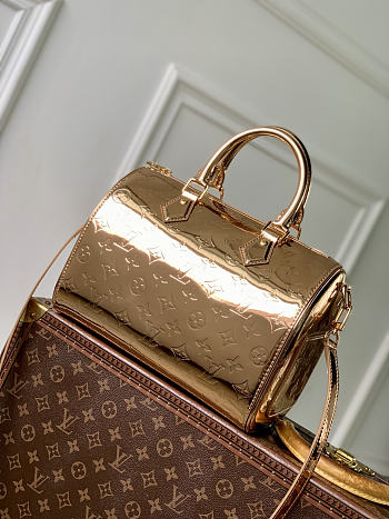 LV Ski Speedy Bandouliere 25 Monogram Embossed Canvas Copper M26497 - 25x19x15cm