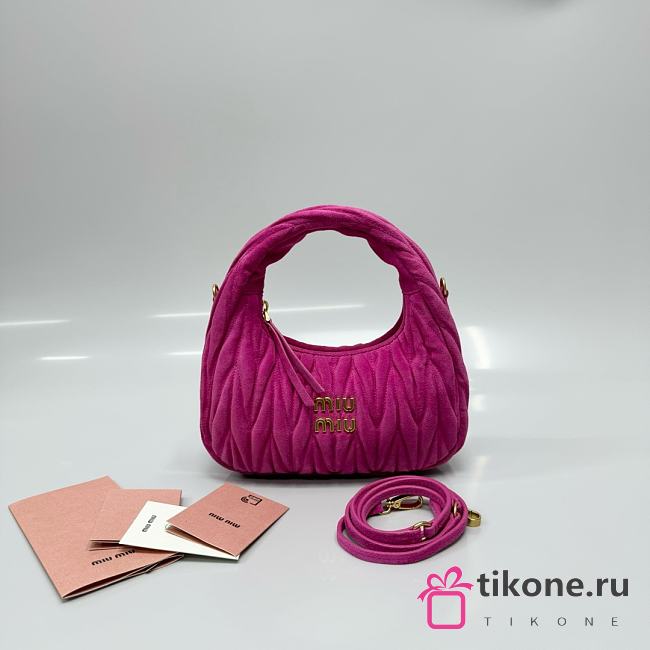 Miumiu Small Wander Matelasse Suede Bag Pink 5BC125 - 20x17x6cm - 1