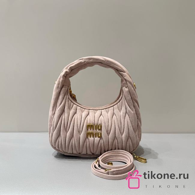 Miumiu Small Wander Matelasse Suede Bag Peach 5BC125 - 20x17x6cm - 1