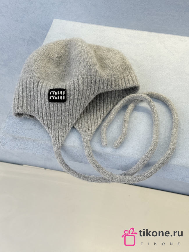 Miumiu Wool And Cashmere Hat Gray - 1