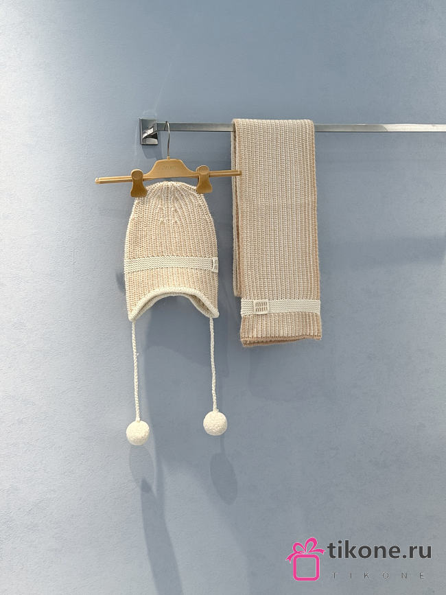 Miumiu Knit Scarf/Wool Hat Sand Beige  - 1