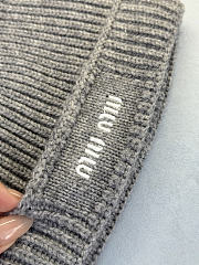 Miumiu Wool And Cashmere Beanie Gray - 4