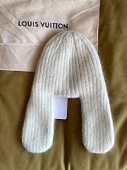 LV Script Beanie White M97735 - 6