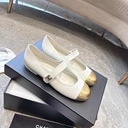 Chanel Mary Janes Lambskin White & Gold - 5