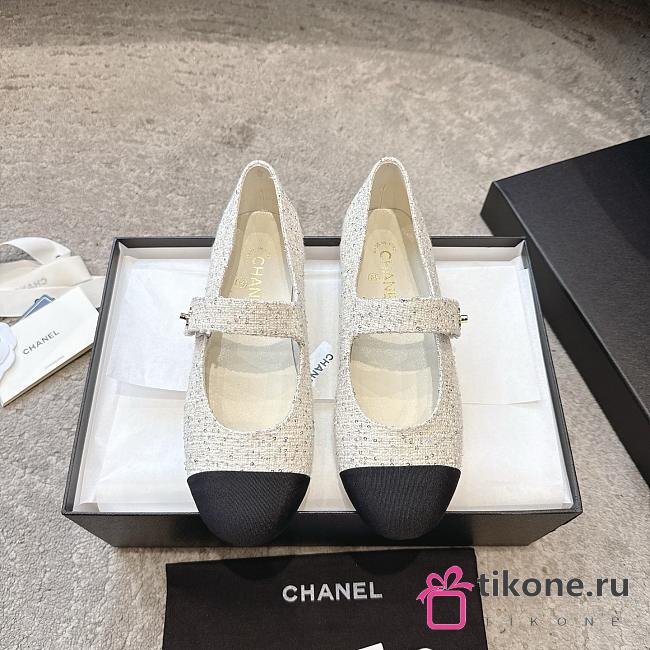 Chanel Mary Janes Tweed & Grosgrain White & Black - 1