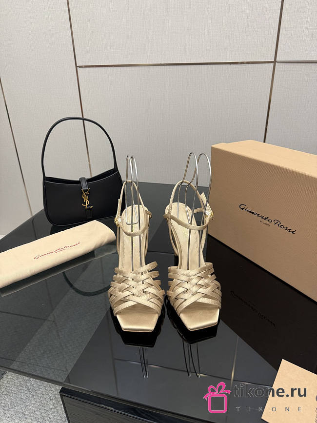 Gianvito Rossi 95 Kerry Sandals Beige - 1