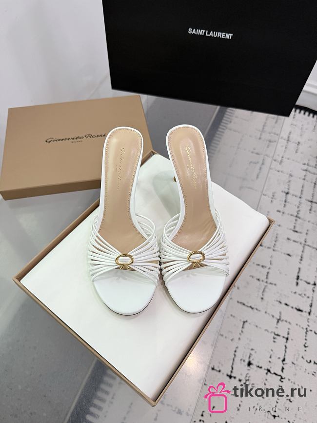 Gianvito Rossi 70 Vyna Sandals White - 1
