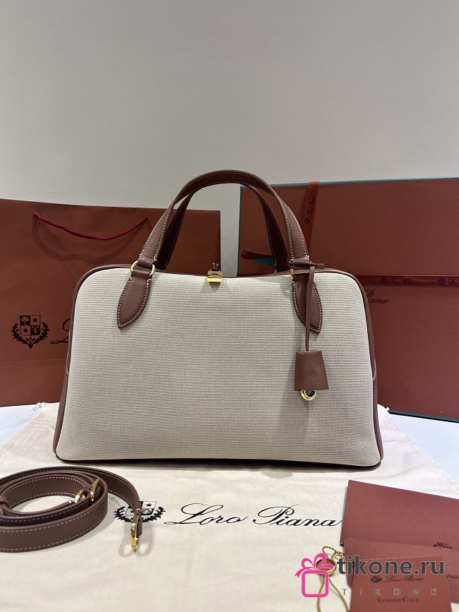 Loro Piana Medium Needle Bag Cotton Linen Caramel - 40.5x20x20cm - 1