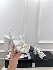 Chanel Slingbacks Shiny Lambskin White & Black 90mm - 5
