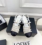 Chanel Slingbacks Shiny Lambskin White & Black 90mm - 1