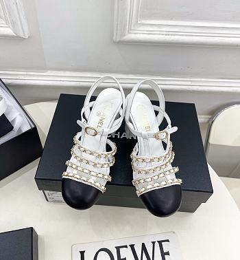 Chanel Slingbacks Shiny Lambskin White & Black 90mm