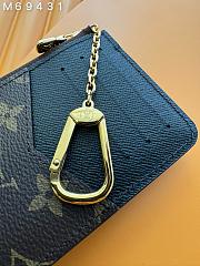 Gift LV Porte Cartes Recto Verso Monogram Canvas - 2