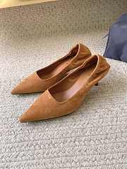 Prada 55mm Ruched-Effect Pointed-Toe Suede Pumps Cinnamon 1I188O - 6