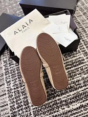 Alaia Ballet Flats In Merino Shearling Beige - 2