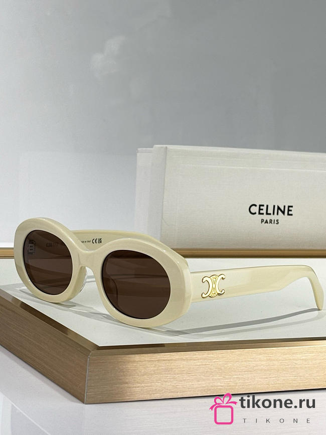 Celine Sunglasses White CL40194U - 1