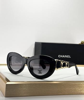 Chanel Oval Sunglasses Black CH9182