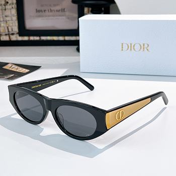 DiorGlow B2F Black Butterfly Sunglasses