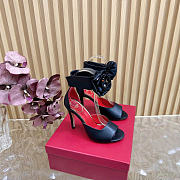 Valentino Drip Rose Kidskin Sandal With Crystals 105mm Black - 1