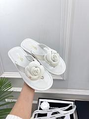 Chanel Thongs Patent Calfskin White - 6