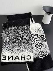 Chanel Scarf Cashmere & Wool White & Black - 6