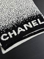 Chanel Scarf Cashmere & Wool White & Black - 2