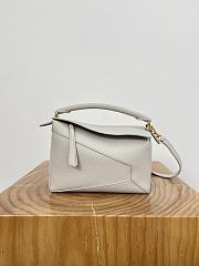 Loewe Small Puzzle Edge Bag In Soft Grained Calfskin Light Ghost - 24x16.5x10.5cm - 1
