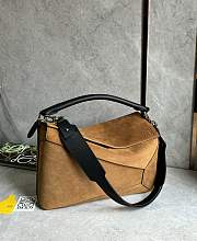 Loewe Large Puzzle Bag In Pressed Suede in Brown - 33x21.5x15cm - 4