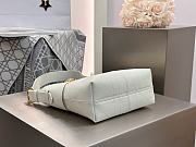 Small Dior Voyage Bag White Flat Macrocannage Grained Calfskin - 22x15x9.5cm - 6