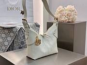 Small Dior Voyage Bag White Flat Macrocannage Grained Calfskin - 22x15x9.5cm - 3