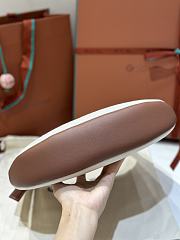 Loro Piana Meidum Bobbin Bag Cotton Linen Natural Caramel - 32x7x21cm - 3