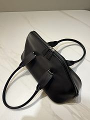 The Row Medium Devon Bag in Leather Black - 32x16.5x20cm - 2