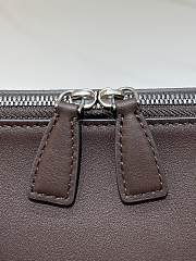 The Row Medium Devon Bag in Leather Brown - 32x16.5x20cm - 5