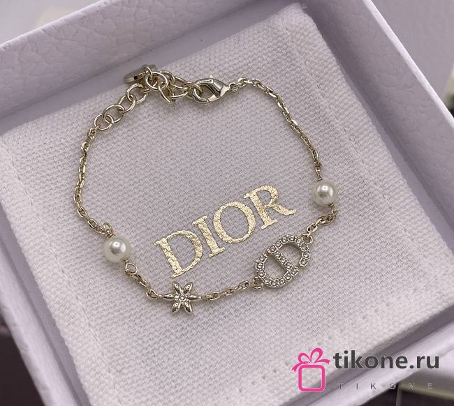 Dior Petit CD Daisy Bracelet Pale Gold Finish Metal White Resin Pearls and Silver Tone Crystals - 1
