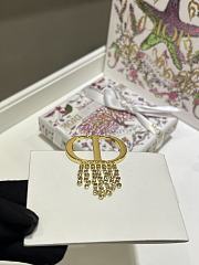 Lucky Dior Brooch Gold Finish Metal and White Resin Pearls - 5