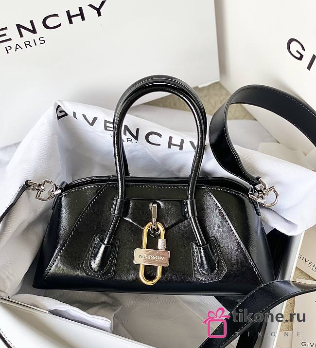 Givenchy Mini Antigona Lock Stretch In Box Leather Black - 22x12x8cm - 1