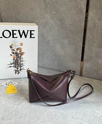 Loewe Puzzle Fold Pouch In Shiny Nappa Calfskin Dark Burgundy - 23x15.5x6.5cm