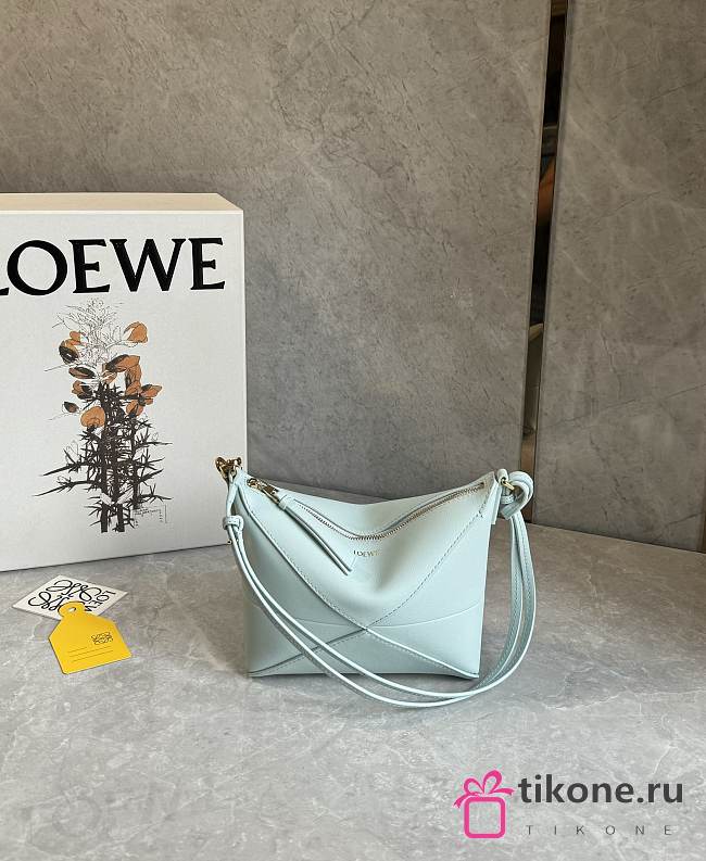 Loewe Puzzle Fold Pouch In Shiny Nappa Calfskin Blue Iceberg - 23x15.5x6.5cm - 1