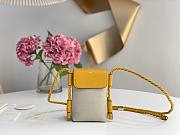 Chloe Key Phone Pouch in Canvas and Shiny Calfskin Leather Yellow - 13x3x18cm - 1