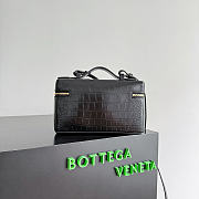 Bottega Veneta Bang Bang Vanity Case Crocodile Black - 23x12.5x4cm - 3
