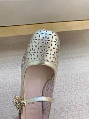 Roger Vivier Très Vivier Mary Jane In Leather Gold - 6