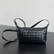Bottega Veneta Traveler Phone Pouch in Black - 20x12x5.5cm - 1